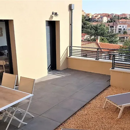 Les Hauts De Apartment *